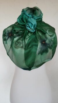 Ulaika Seidenfilz-Schals handgemacht aus Kirgistan  - grün - mit Blumen, schmal